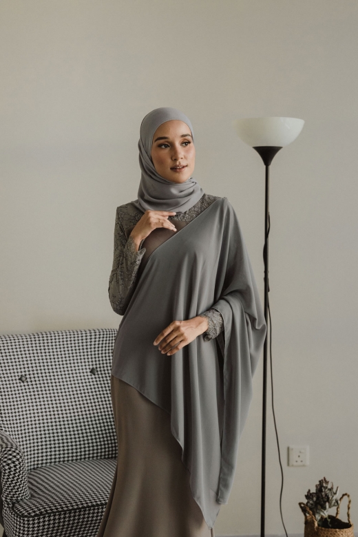 Isola Kaftan - Merpati